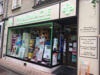 Pharmacie du Champ de Mars — Lieu ou commerce « Allaitement bienvenu »
